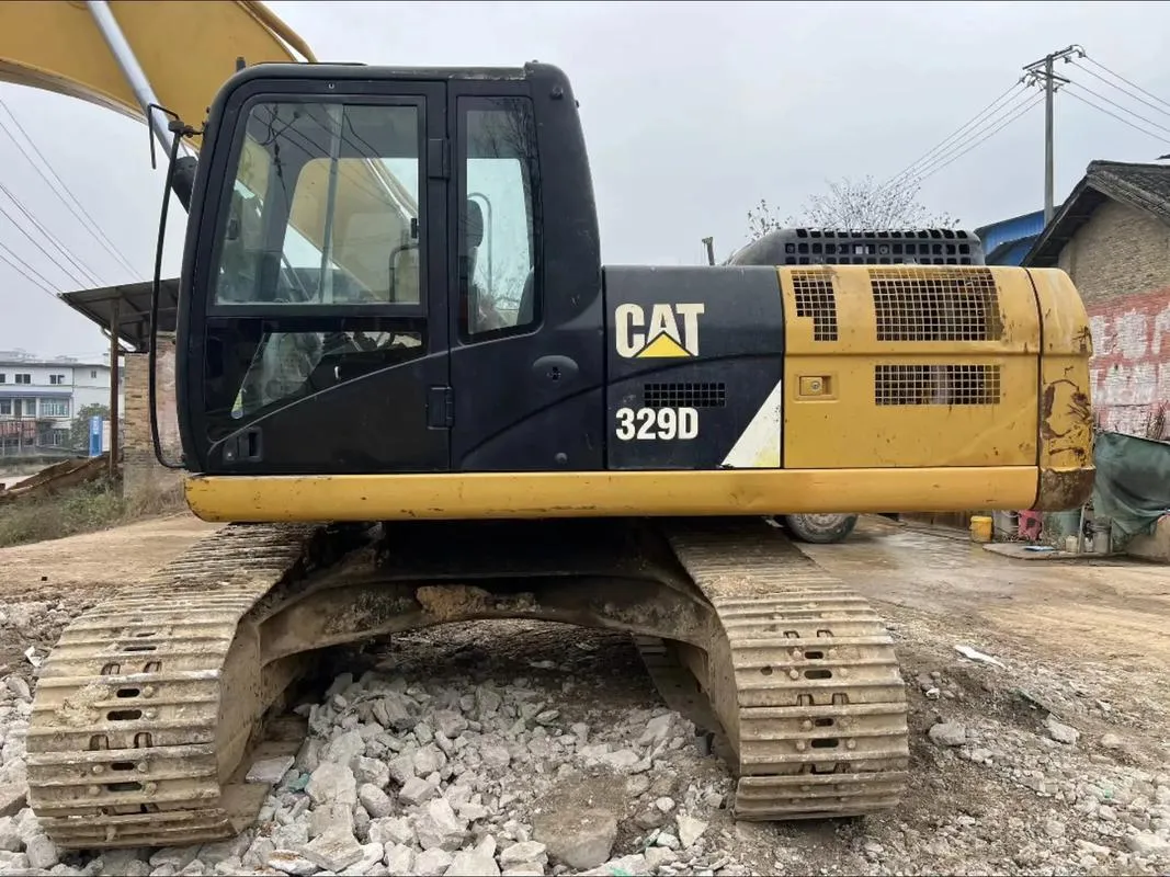 Excavadora mediana CAT 329D2 usada0