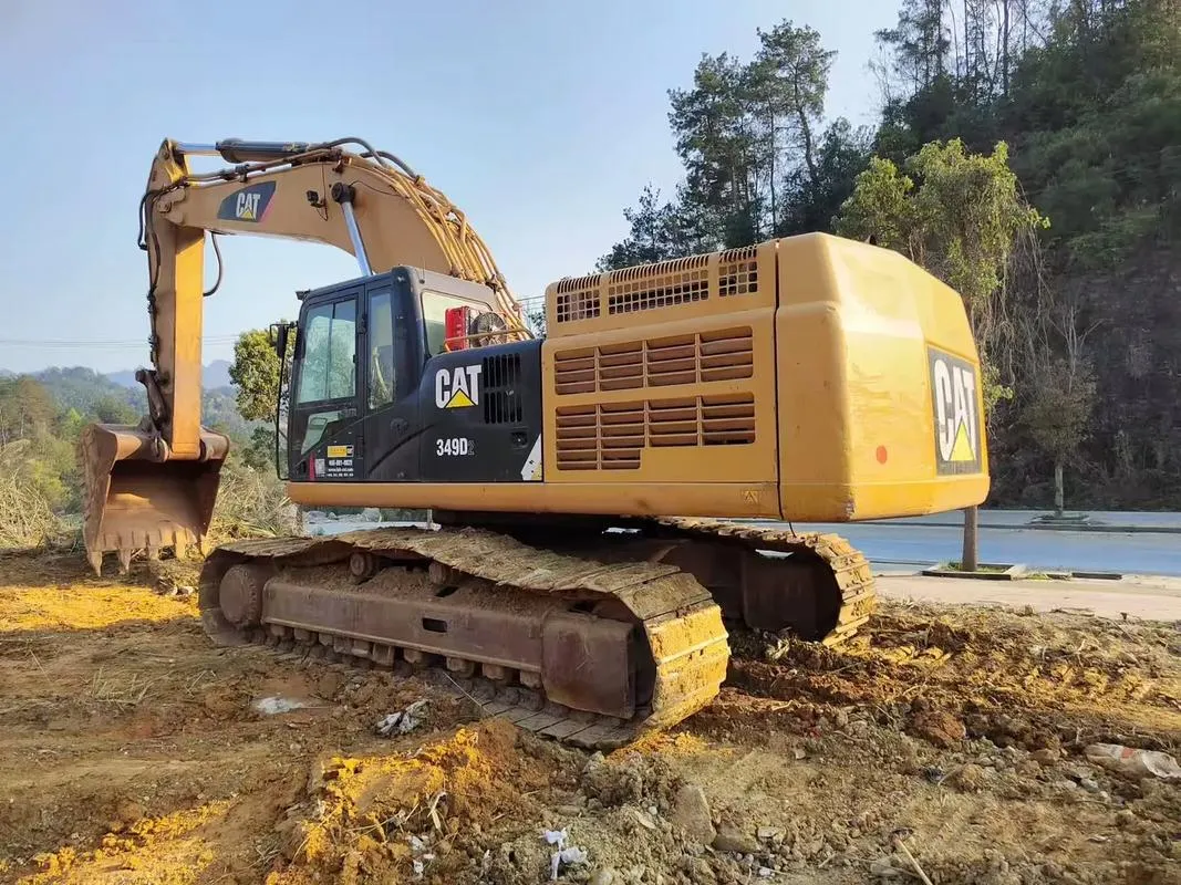 Excavadora grande CAT 349D usada