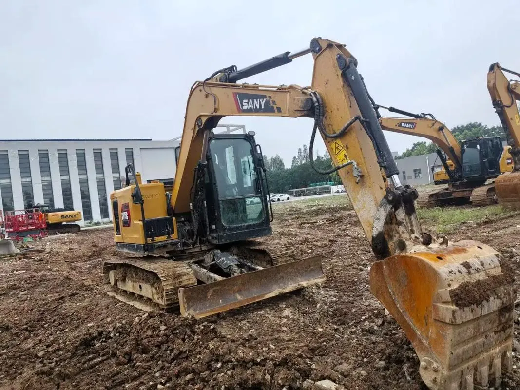 Miniexcavadora SANY SY75 usada0