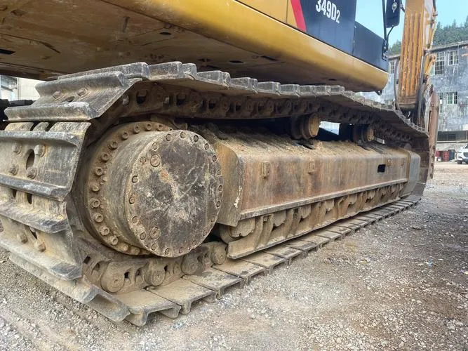 Excavadora grande CAT 349D usada1