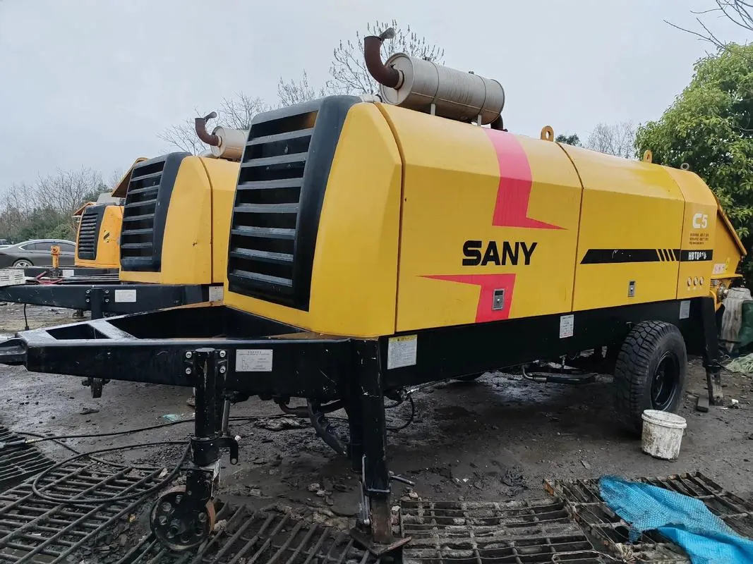 Bomba de Remolque SANY HBT8018C-5S Usada0
