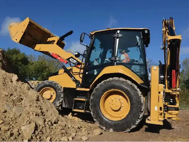 Retroexcavadora cargadora CAT 422F2 usada1