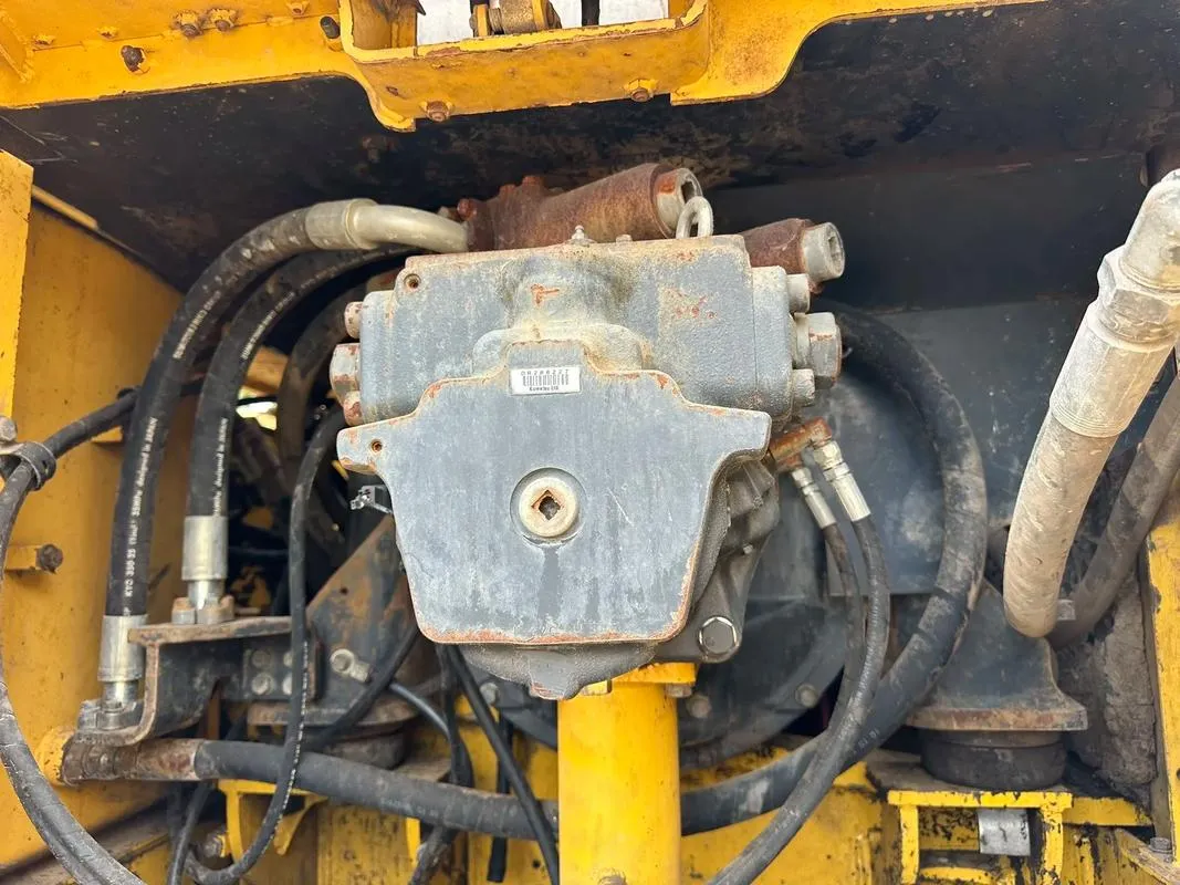 Excavadora grande KOMATSU PC360-7 usada2