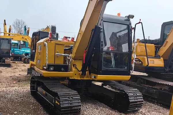 Excavadora pequeña CAT 307E2 usada
