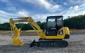 Miniexcavadora KOMATSU PC56-7 usada