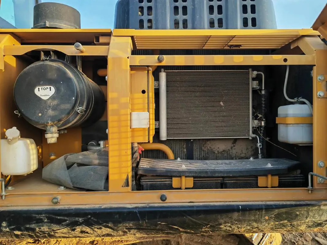 Excavadora mediana SANY SY215C2 usada