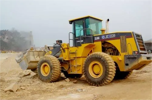Cargadora de ruedas XCMG ZL50G usada0