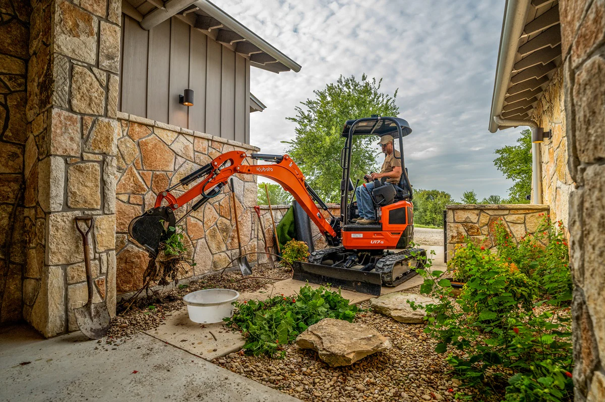 Miniexcavadora KUBOTA U17-5 usada0