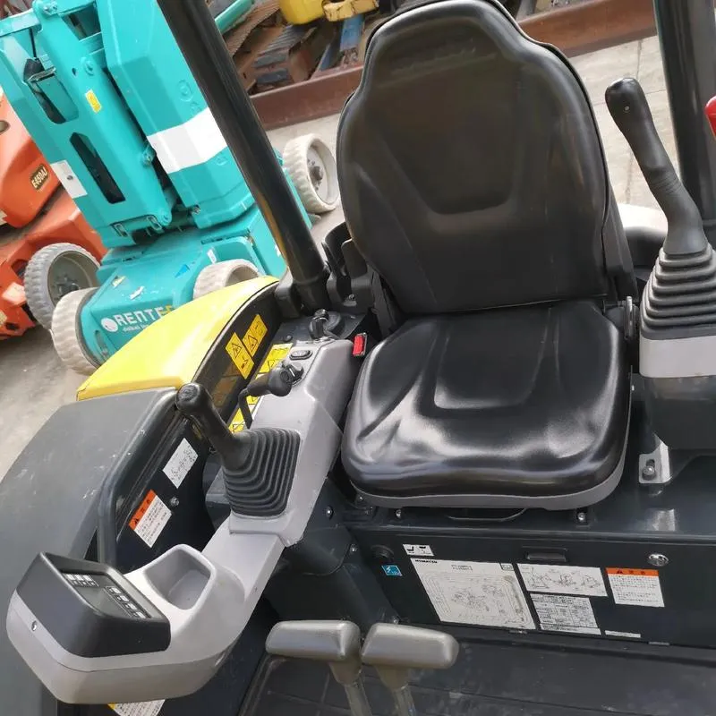Miniexcavadora KUBOTA U17-5 usada2