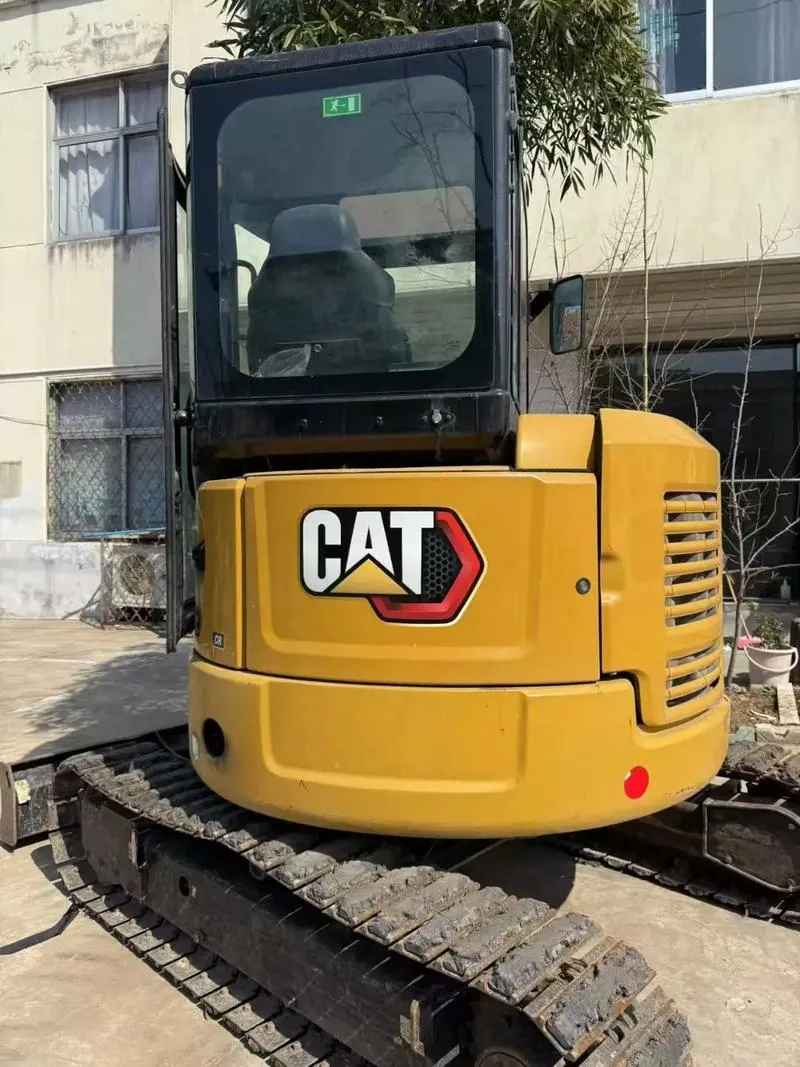Miniexcavadora CAT 303.5 CR usada3
